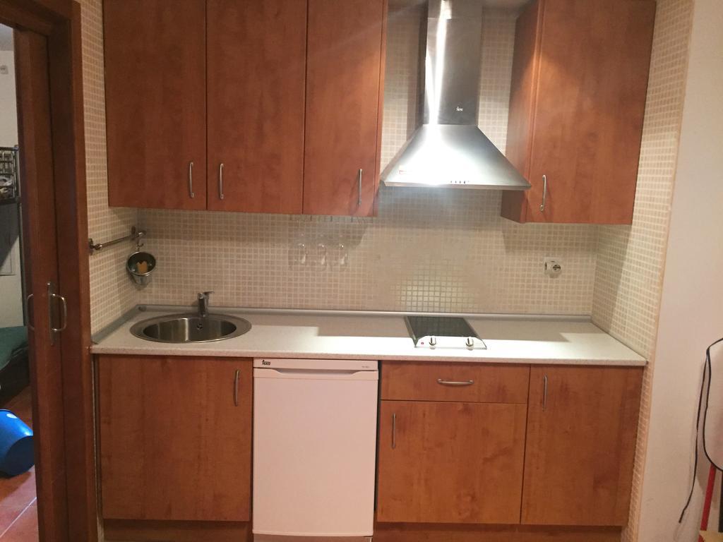 Apartamentos Monte Oiz Asn เซียร์ราเนบาดา ภายนอก รูปภาพ