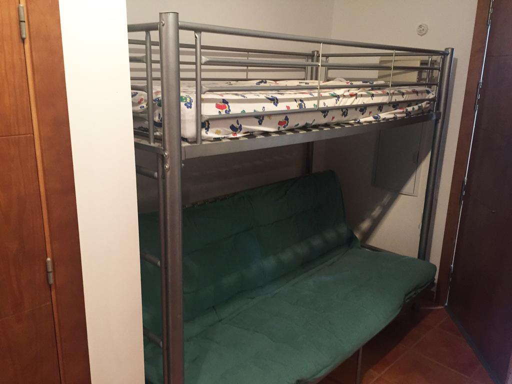 Apartamentos Monte Oiz Asn เซียร์ราเนบาดา ภายนอก รูปภาพ