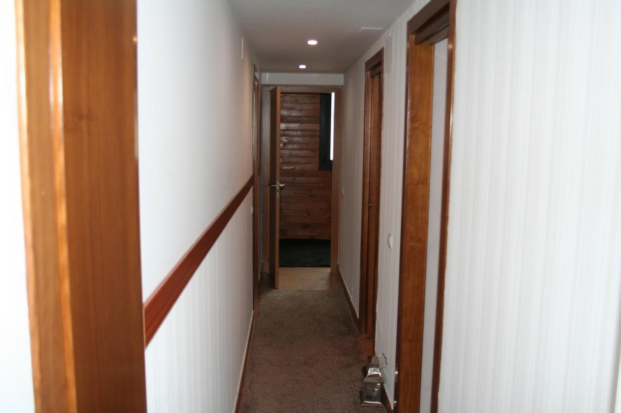 Apartamentos Monte Oiz Asn เซียร์ราเนบาดา ภายนอก รูปภาพ