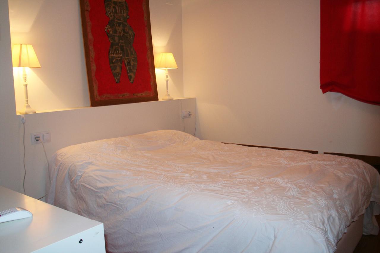 Apartamentos Monte Oiz Asn เซียร์ราเนบาดา ภายนอก รูปภาพ