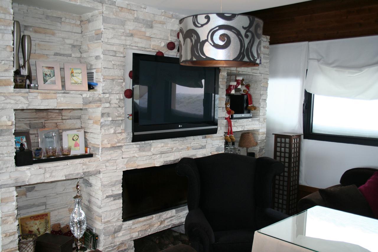 Apartamentos Monte Oiz Asn เซียร์ราเนบาดา ภายนอก รูปภาพ